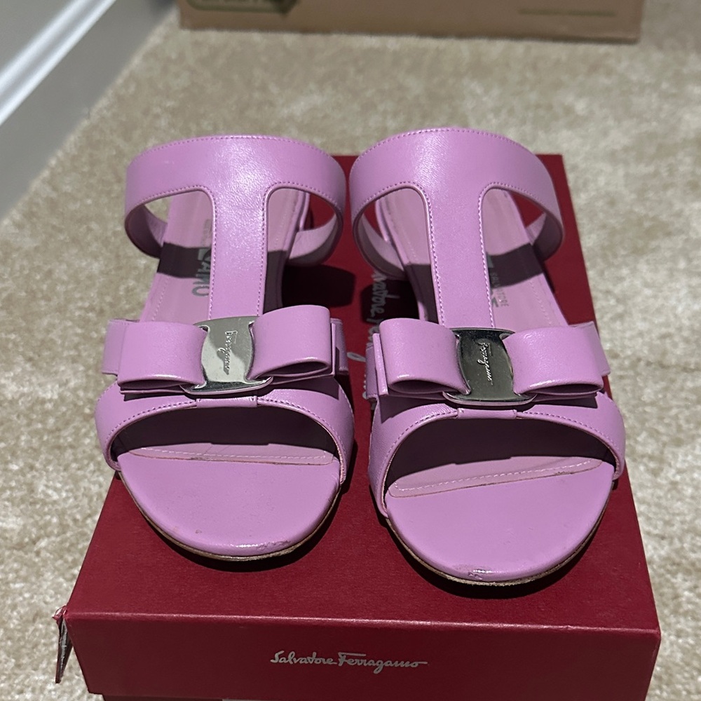 Ferragamo Lylia leather sandals